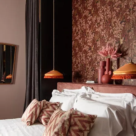 Velona's Jungle Luxury Florence