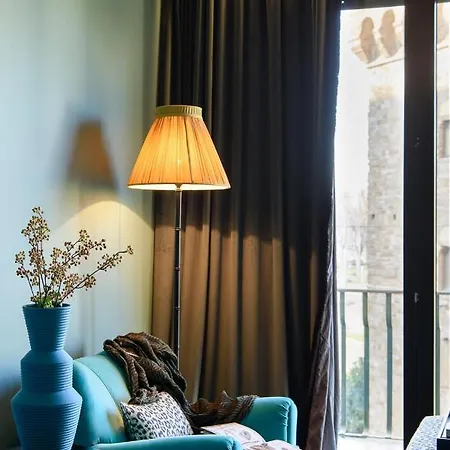 Velona's Jungle Luxury Bed & Breakfast