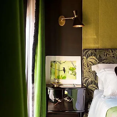 Velona's Jungle Luxury 4*