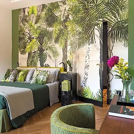 Bed & Breakfast Velona's Jungle Luxury Florencie