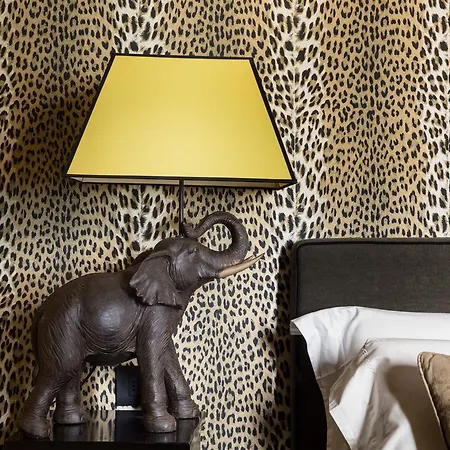 Velona's Jungle Luxury Bed & Breakfast Florence