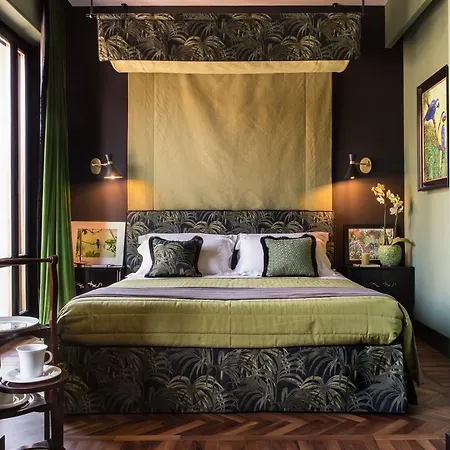 Velona's Jungle Luxury Bed & Breakfast 3*