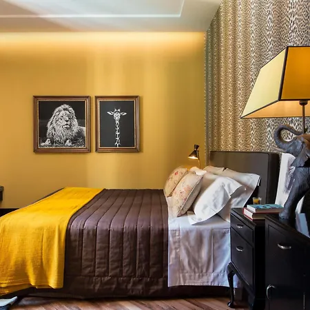 Velona's Jungle Luxury Florence