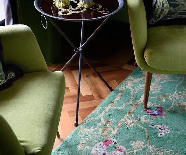 Velona's Jungle Luxury Oda ve Kahvaltı Floransa