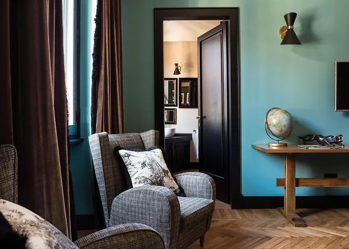 Velona's Jungle Luxury 4* Floransa
