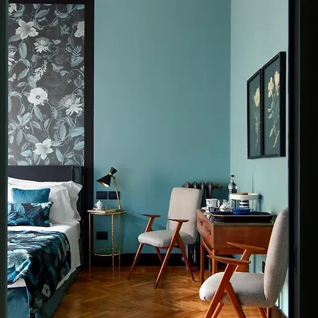 Velona's Jungle Luxury Firenze